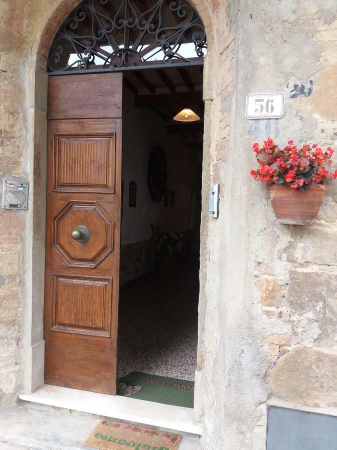 Casa Tarrini Lägenhet Chianni Exteriör bild