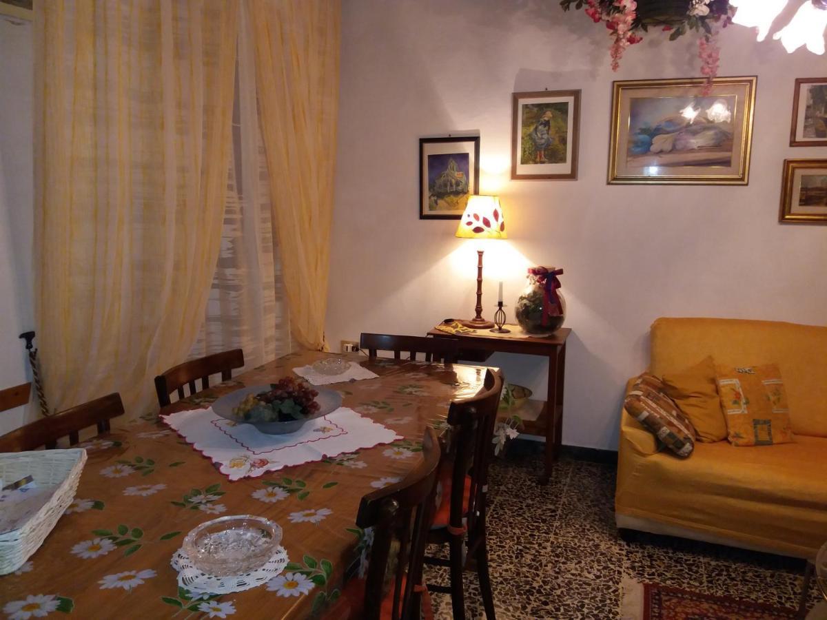 Casa Tarrini Lägenhet Chianni Exteriör bild
